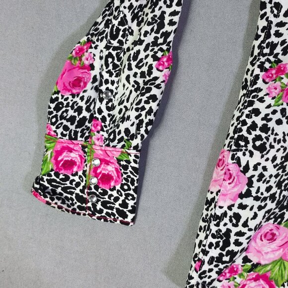 Ariat western shirt women's size M white & black with pink floral design - Picture 8 of 11